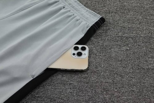 طقم تدريبات باريس 23/24