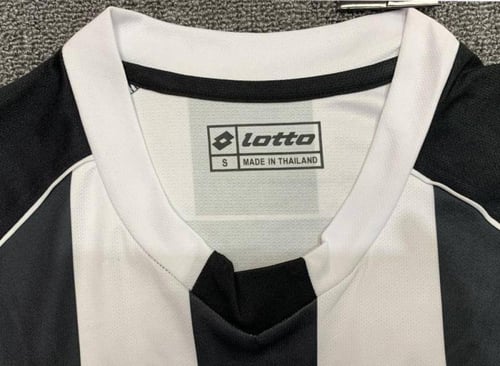 تيشيرت يوفنتوس 02/03