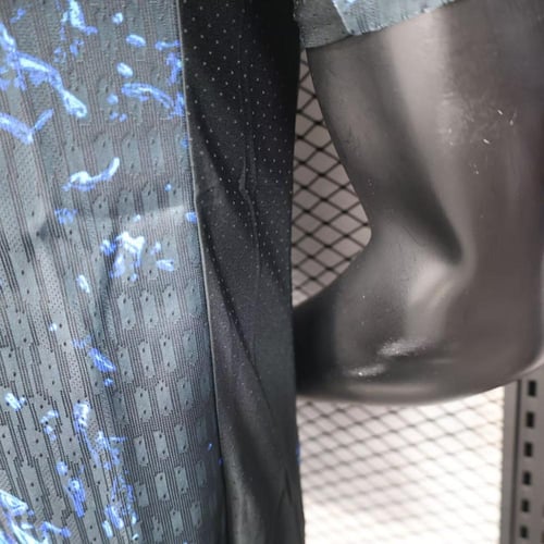 تيشيرت انترميلان احماء 25/26 - نسخة لاعبين