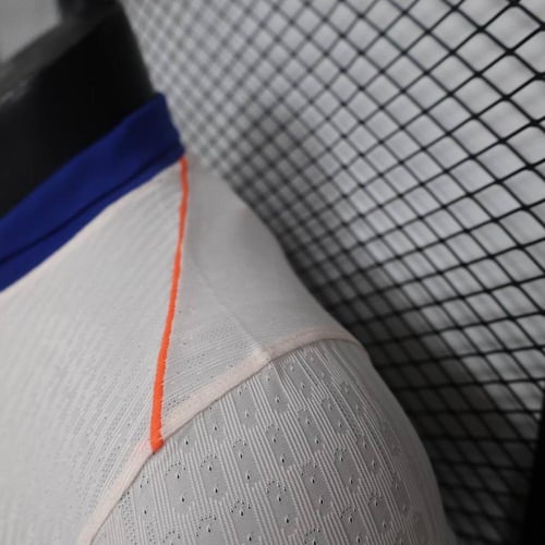 تيشيرت تشيلسي احتياطي 24/25 - نسخة لاعبين