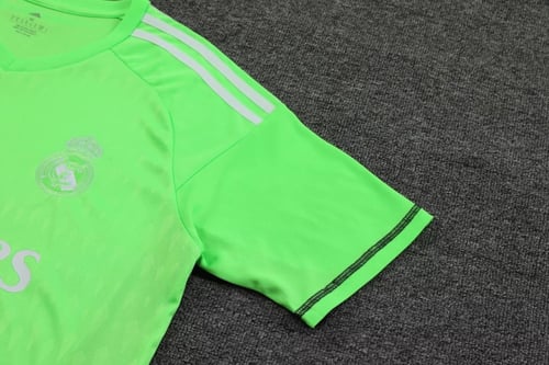 طقم تدريبات ريال مدريد 23/24