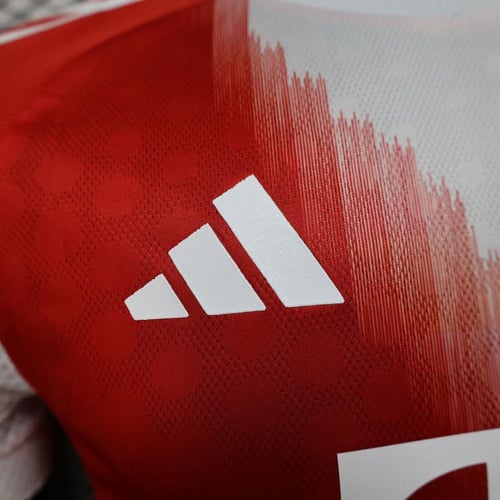 تيشيرت بايرن ميونيخ اساسي 25/26 - نسخة لاعبين