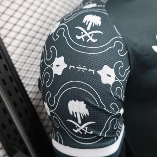 (تيشيرت الاهلي نسخة خاصة 25/26 - نسخة لاعبين)