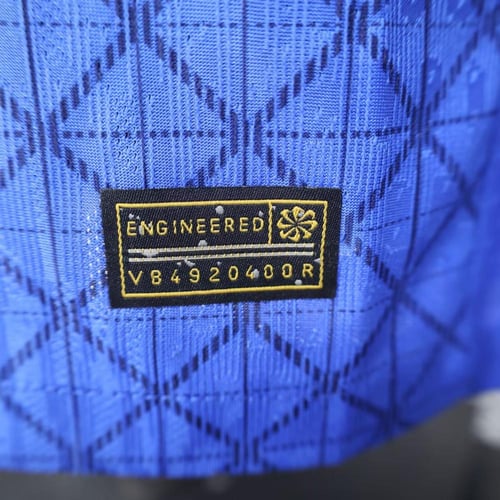 تيشيرت باريس احماء 25/26 - نسخة لاعبين