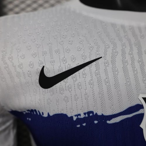 (تيشيرت برشلونة نسخة خاصة 25/26 - نسخة لاعبين)