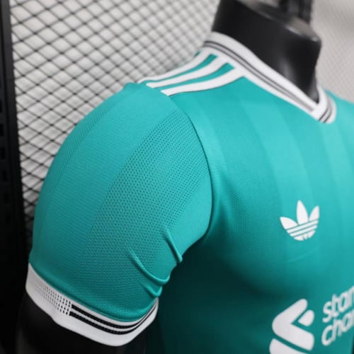 تيشيرت ليفربول الثالث 25/26 - نسخة لاعبين