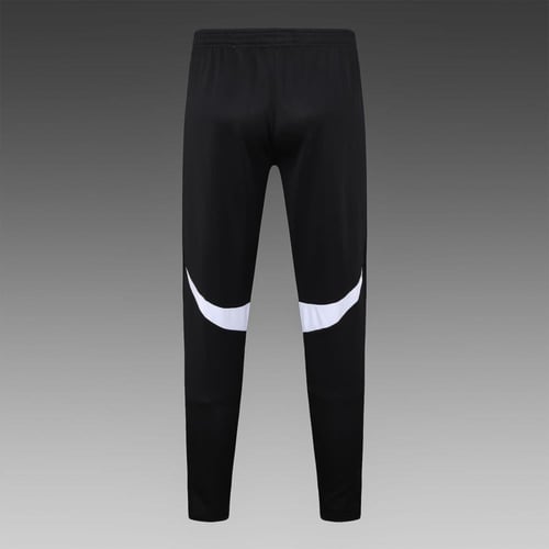 طقم تدريبات ليفربول 25/26