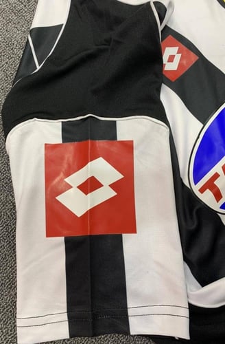 تيشيرت يوفنتوس 02/03