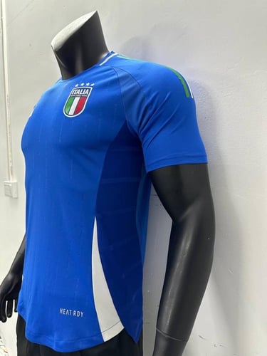 تيشيرت منتخب ايطاليا اساسي 24/25 - نسخة لاعبين