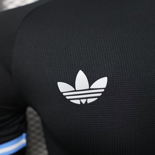 تيشيرت الارجنتين احتياطي 25/26 - نسخة لاعبين