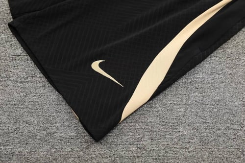 طقم تدريبات تشيلسي 23/24