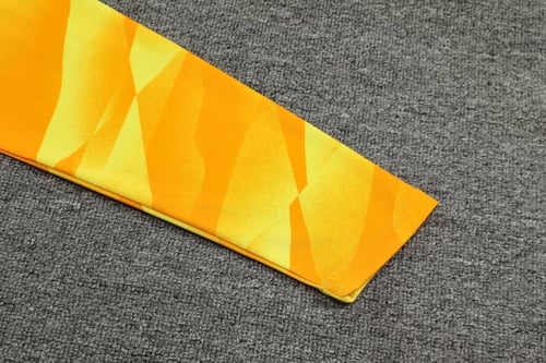 طقم تدريبات برشلونة 23/24