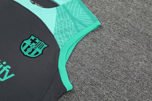 طقم تدريبات برشلونة 23/24