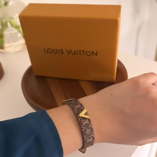 اسورة جلد مع الملحقات