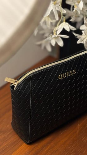 بكج حقيبة نسائية بتصميم عملي وفاخر