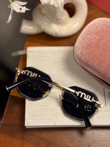 نظاره ميو ميو C28