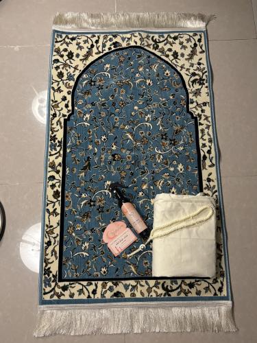 طقم روحانيه رمضان ( السماوي )