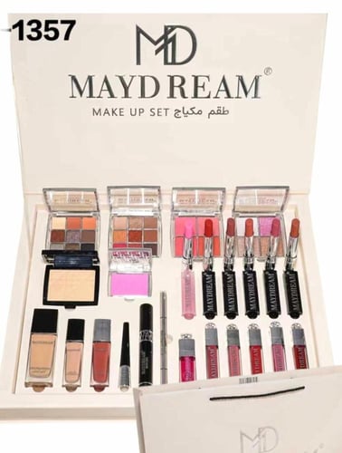 طقم مايدريم البيج MAYDREAM – سحر الأنوثة في طقم وا...