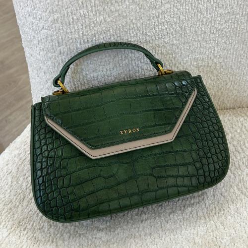 شنطه نسائي بلون أخضر