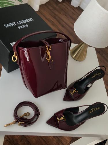 طقم سان لوران