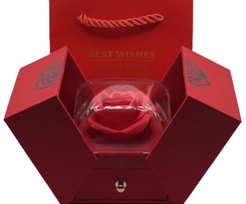 علبة هدية مميزة - اللون أحمر