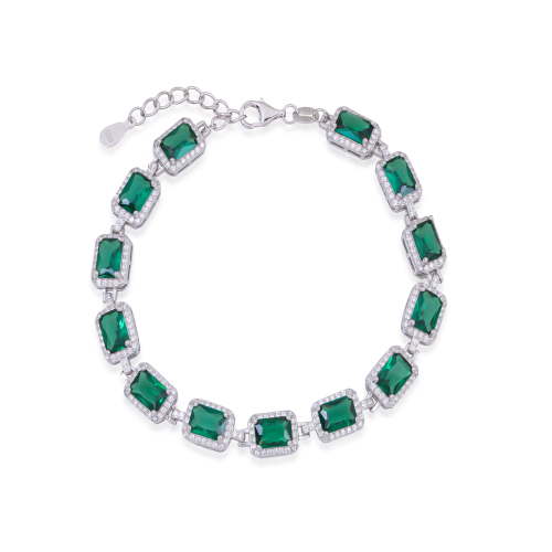 اسورة حجر الزمرد