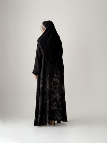 عباية نص كلوش مشجر بيج