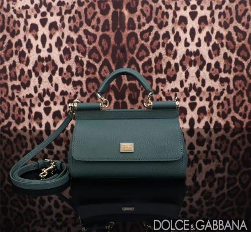 دولتشي مقاس 18cm ( مقلدة ، طبق الاصل )