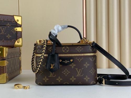 لوي فيتون مقاس 19cm ( مقلدة ، طبق الاصل )