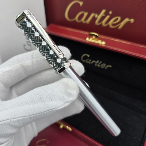 قلم كارتير اخضر