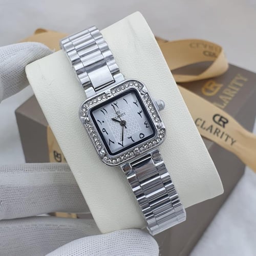 ساعة نسائية أستيل باللون الفضي