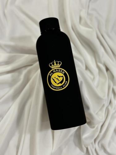 مق بشعار النصر اسود