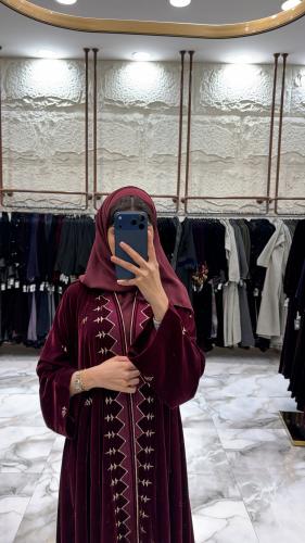 عباية شموخ مخمل دبل كلوش الون الكرزي