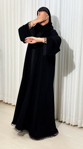 عباية حسنى