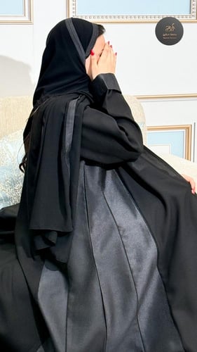 عباية كلوش بقماش تفته روسي جوانب