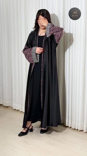 عبايه كلوش بقماش حرير تدخيلات قماش هندي