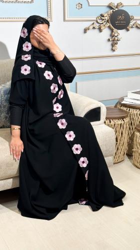 عبايه دبل كلوش بتدخيل تطريز ناعم