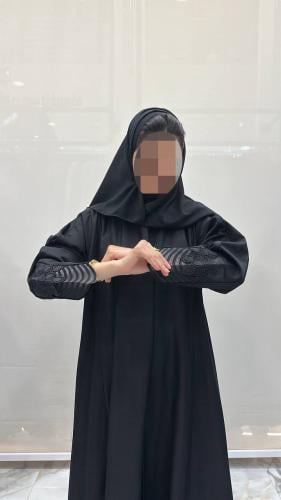 عباية أفنان كلوش كلفه كم وتخت