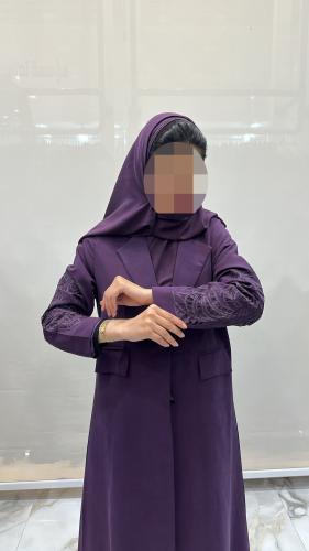 بليزر سجى بقماش حرير يباني تطريز الكم