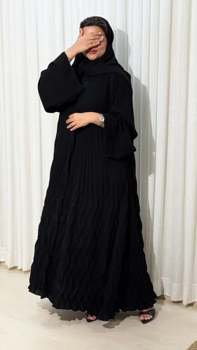 عباية كلوش كسرات بقماش ملكي