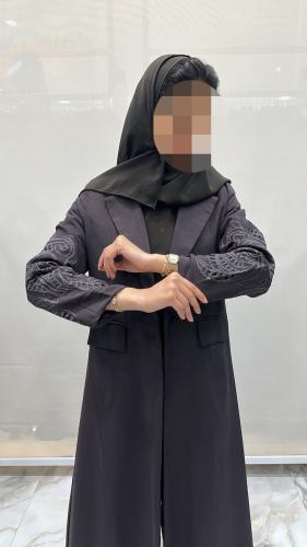 بليزر سجى بقماش حرير يباني تطريز الكم