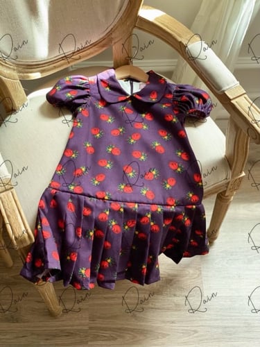 فستان شالكي بنفسجي مكسر من كولكشن رمضان 2022 .