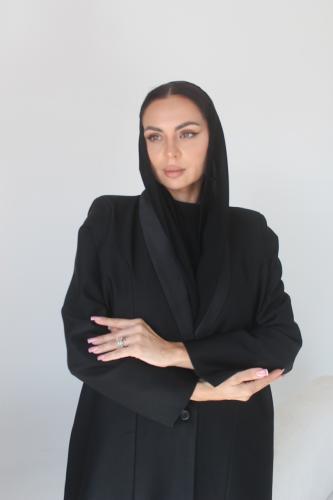 عباية بليزر أنيقه مبطنة A4 .