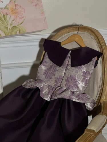 فستان الورد البنفسج من كولكشن العيد .