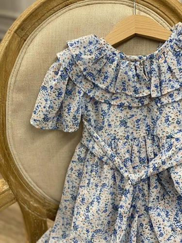 فستان شيفون صيفي مورد أزرق .