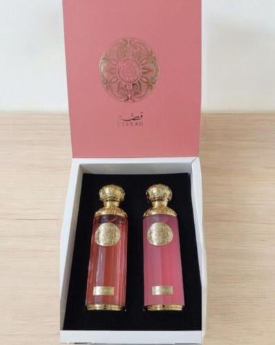 بكج عطر فاخر وردي بديل قصه