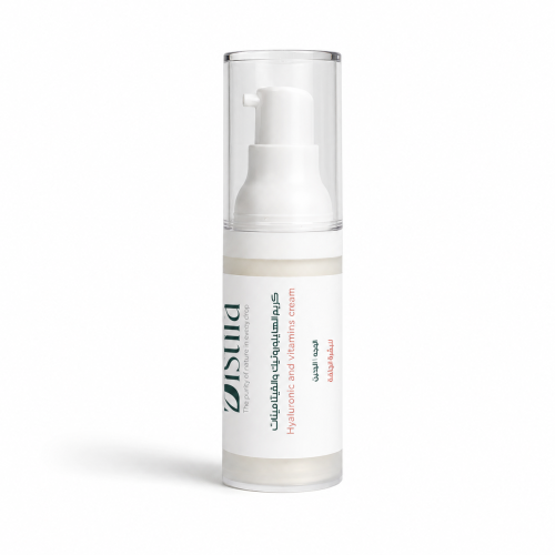 Hyaluronic acid and vitamins cream for dry skin