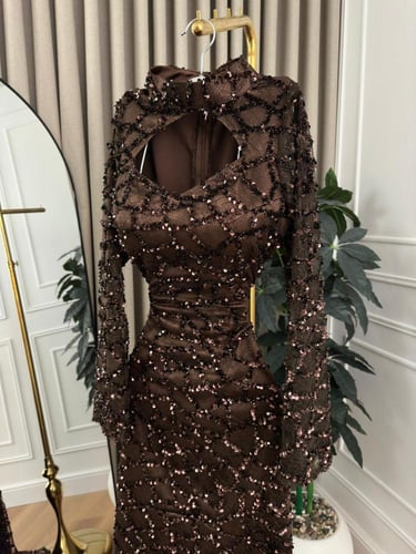 فستان سهرة بني موكا انيق