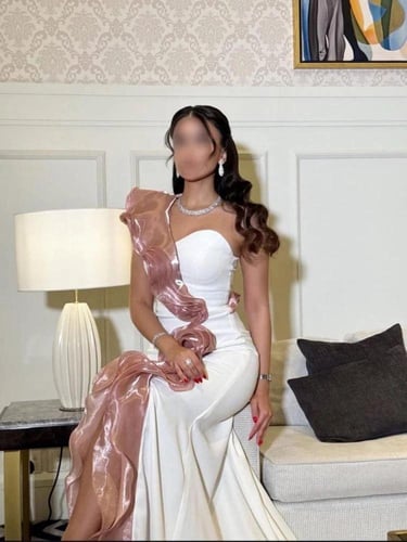 فستان سهرة أنيق اوف شولدر لون ابيض