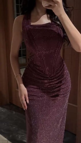 فستان إليسا